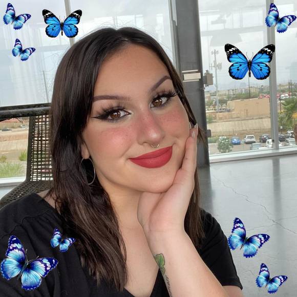 Meet your Posher, Rachel - Picture 1 of 1